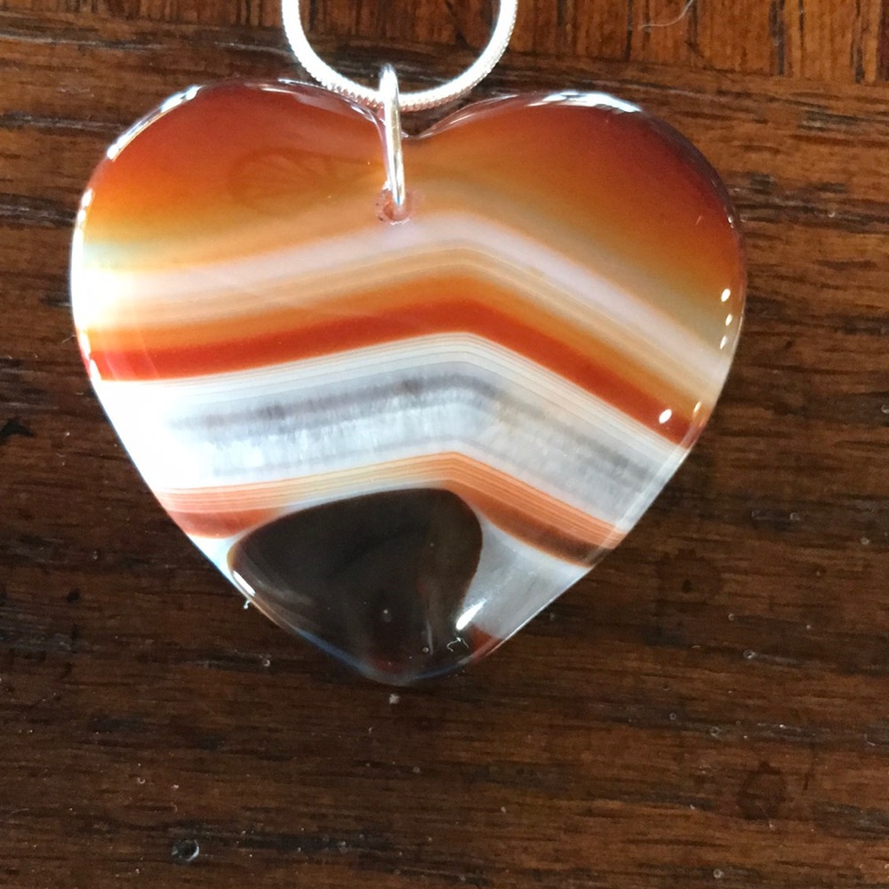 Agate Heart Pendant Necklace